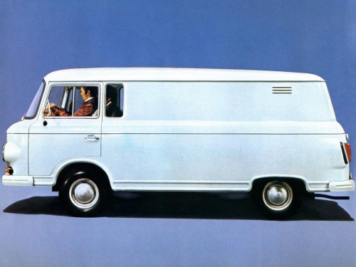 Характеристики грузового фургона Barkas B1000 1.0 MT (06.1961 - 01.1991): фото, размеры, грузоподъемность, масса, скорость, двигатель, топливо, отзывы