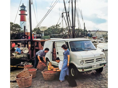 Характеристики цельнометаллического фургона Bedford CF 2.5 D AT 106 WB (11.1969 - 01.1984): фото, размеры, грузоподъемность, масса, скорость, двигатель, топливо, отзывы