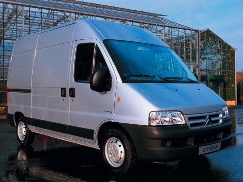 Характеристики грузового фургона Citroen Jumper 2.0 MT L1H1 (09.2002 - 11.2006): фото, размеры, грузоподъемность, масса, скорость, двигатель, топливо, отзывы