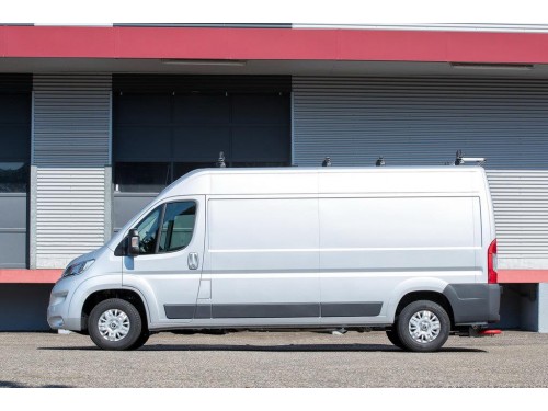 Характеристики грузового фургона Citroen Jumper 2.2 HDi MT L4H2MC11 4т (12.2021 - н.в.): фото, размеры, грузоподъемность, масса, скорость, двигатель, топливо, отзывы