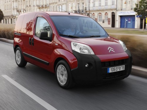 Характеристики грузового фургона Citroen Nemo 1.2 HDi MT (09.2010 - 09.2015): фото, размеры, грузоподъемность, масса, скорость, двигатель, топливо, отзывы