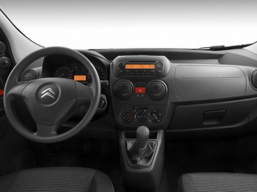 Характеристики грузового фургона Citroen Nemo 1.2 HDi MT (09.2010 - 09.2015): фото, размеры, грузоподъемность, масса, скорость, двигатель, топливо, отзывы