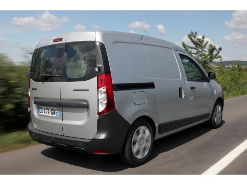 Характеристики грузового фургона Dacia Dokker 1.6 MPI 85 MT Dokker (11.2012 - 06.2015): фото, размеры, грузоподъемность, масса, скорость, двигатель, топливо, отзывы