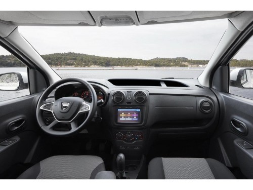 Характеристики грузового фургона Dacia Dokker 1.6 SCe 100 MT Essentiel (07.2015 - 12.2017): фото, размеры, грузоподъемность, масса, скорость, двигатель, топливо, отзывы