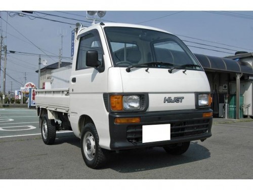 Характеристики грузового фургона Daihatsu Hijet Truck 660 Appare (01.1996 - 12.1998): фото, размеры, грузоподъемность, масса, скорость, двигатель, топливо, отзывы