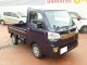 Характеристики грузового автомобиля Daihatsu Hijet Truck 660 High Roof 3-Way (05.2018 - 09.2019): фото, грузоподъемность, масса, скорость, двигатель, топливо, отзывы