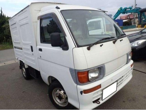 Характеристики грузового автомобиля Daihatsu Hijet Truck 660 canvas top van (01.1994 - 12.1998): фото, грузоподъемность, масса, скорость, двигатель, топливо, отзывы