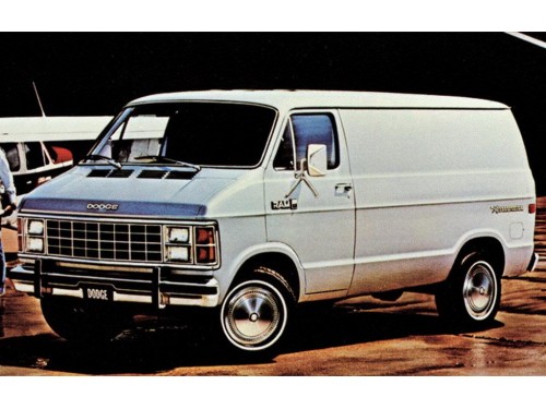 Характеристики грузового фургона Dodge Ram Van 3.7 AT 150 SWB Long Range Ram Van 2.4t. (05.1978 - 04.1986): фото, размеры, грузоподъемность, масса, скорость, двигатель, топливо, отзывы
