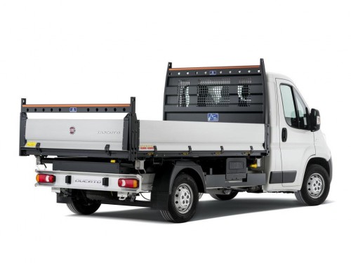 Характеристики грузового автомобиля Fiat Ducato 2.3 TD MT D/C LWB 4000 3.5t с бортовой платформой Maxi (03.2014 - н.в.): фото, грузоподъемность, масса, скорость, двигатель, топливо, отзывы