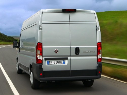 Характеристики грузового фургона Fiat Ducato 2.3 TD MT MWB H1 3.0t (03.2014 - н.в.): фото, размеры, грузоподъемность, масса, скорость, двигатель, топливо, отзывы