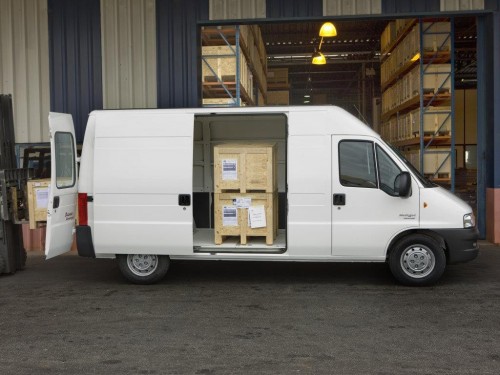 Характеристики грузового фургона Fiat Ducato 2.3 JTD MT L1H1 Стандарт (01.2007 - 01.2012): фото, размеры, грузоподъемность, масса, скорость, двигатель, топливо, отзывы