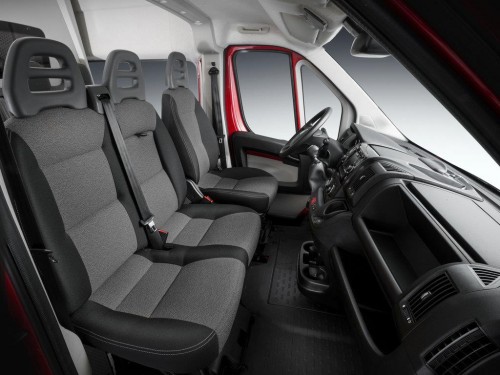 Характеристики грузового фургона Fiat Ducato 2.3 TD MTA XLWB H2 4.0t Maxi (06.2020 - н.в.): фото, размеры, грузоподъемность, масса, скорость, двигатель, топливо, отзывы