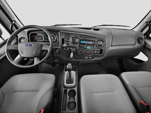 Характеристики тягача Ford Cargo 9.0 MT 8x2 Cargo 3232C HR (04.2013 - 08.2015): фото, размеры, грузоподъемность, масса, скорость, двигатель, топливо, отзывы