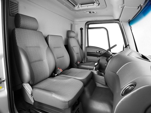 Характеристики тягача Ford Cargo 9.0 MT 8x2 Cargo 3232C HR (04.2013 - 08.2015): фото, размеры, грузоподъемность, масса, скорость, двигатель, топливо, отзывы