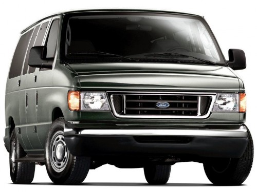 Характеристики минивэна Ford Econoline 4.6 AT E-150 XL (08.2003 - 11.2007): фото, места, вместимость, скорость, двигатель, топливо, отзывы