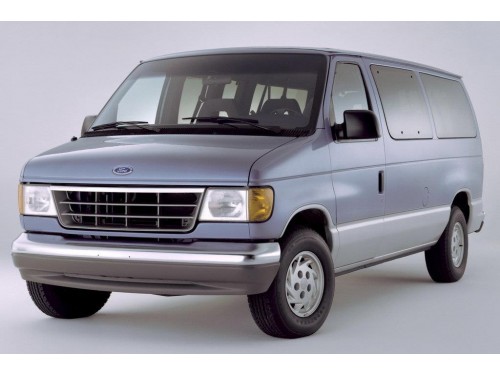 Характеристики минивэна Ford Econoline 7.3 TD AT E-350 Super Duty XLT Extended (04.1993 - 04.1997): фото, места, вместимость, скорость, двигатель, топливо, отзывы
