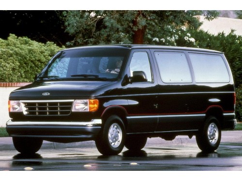 Характеристики минивэна Ford Econoline 7.3 TD AT E-350 Super Duty XLT Extended (04.1993 - 04.1997): фото, места, вместимость, скорость, двигатель, топливо, отзывы