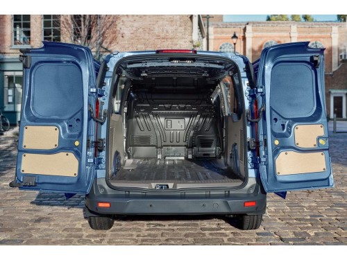Характеристики грузового фургона Ford Transit Connect 1.0 EcoBoost MT L1 200 Basis (09.2018 - н.в.): фото, размеры, грузоподъемность, масса, скорость, двигатель, топливо, отзывы