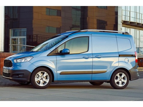 Характеристики цельнометаллического фургона Ford Transit Courier 1.0 EcoBoost MT Basis (06.2014 - 04.2018): фото, размеры, грузоподъемность, масса, скорость, двигатель, топливо, отзывы