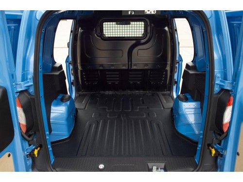 Характеристики цельнометаллического фургона Ford Transit Courier 1.0 EcoBoost MT Basis (06.2014 - 04.2018): фото, размеры, грузоподъемность, масса, скорость, двигатель, топливо, отзывы