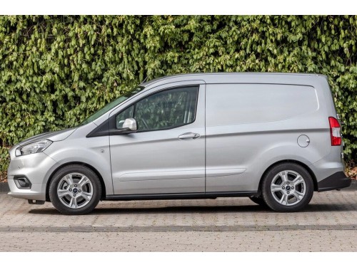 Характеристики цельнометаллического фургона Ford Transit Courier 1.5 TDCi MT Trend (05.2018 - н.в.): фото, размеры, грузоподъемность, масса, скорость, двигатель, топливо, отзывы