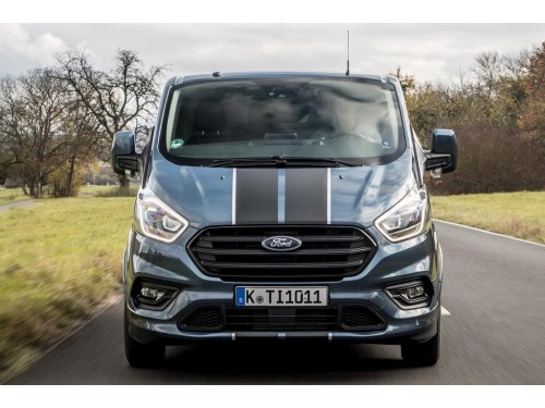 Характеристики грузового фургона Ford Transit Custom 2.2 MT FWD L1 H1 330 (09.2019 - 02.2021): фото, размеры, грузоподъемность, масса, скорость, двигатель, топливо, отзывы