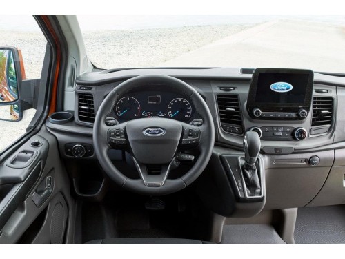 Характеристики грузового фургона Ford Transit Custom 2.2 MT FWD L2 H1 330 (09.2019 - 02.2021): фото, размеры, грузоподъемность, масса, скорость, двигатель, топливо, отзывы