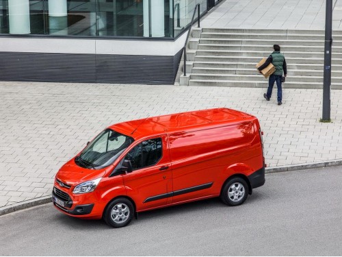 Характеристики грузового фургона Ford Transit Custom 2.2 MT FWD L1 H1 250 (08.2018 - 08.2019): фото, размеры, грузоподъемность, масса, скорость, двигатель, топливо, отзывы