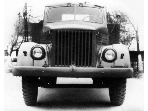 Характеристики бортового грузовика ГАЗ 51 3.5 MT (06.1946 - 04.1955): фото, грузоподъемность, масса, скорость, двигатель, топливо, отзывы