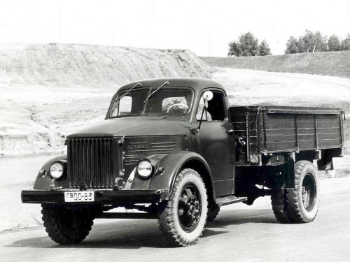 Характеристики бортового грузовика ГАЗ 51 3.5 MT Газ (01.1954 - 12.1954): фото, грузоподъемность, масса, скорость, двигатель, топливо, отзывы