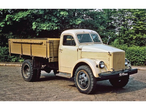 Характеристики бортового грузовика ГАЗ 51 3.5 MT Газ (06.1946 - 04.1975): фото, грузоподъемность, масса, скорость, двигатель, топливо, отзывы