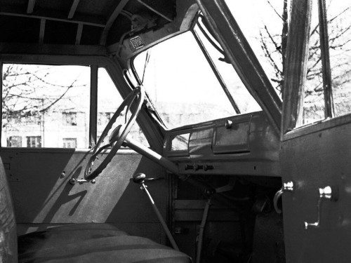 Характеристики бортового грузовика ГАЗ 51 3.5 MT Армейский (05.1955 - 04.1975): фото, грузоподъемность, масса, скорость, двигатель, топливо, отзывы