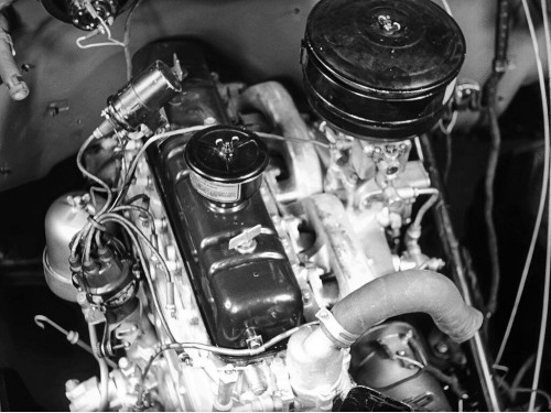 Характеристики тягача ГАЗ 52 3.5 MT Шасси (06.1964 - 05.1966): фото, размеры, грузоподъемность, масса, скорость, двигатель, топливо, отзывы