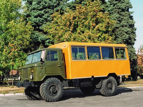 Характеристики тягача ГАЗ 66 4.3 MT Лебедка (01.1985 - 01.1996): фото, размеры, грузоподъемность, масса, скорость, двигатель, топливо, отзывы