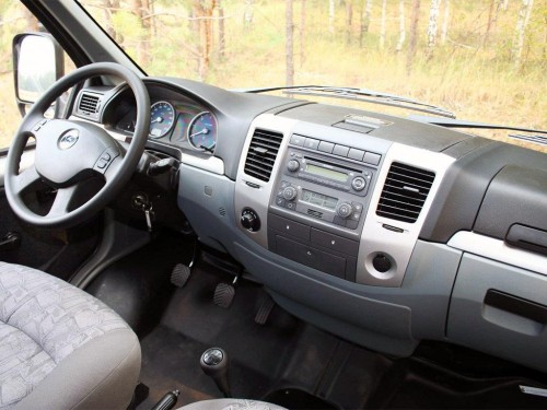 Характеристики грузового фургона ГАЗ ГАЗель 2.8 MT ГАЗ-2705-364 Комби (04.2013 - 12.2018): фото, размеры, грузоподъемность, масса, скорость, двигатель, топливо, отзывы