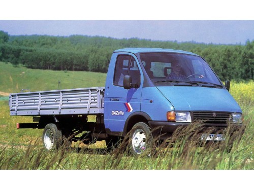 Характеристики грузового автомобиля ГАЗ ГАЗель 2.3 MT ГАЗ-33023 Стандартное шасси 5+1 (08.1995 - 12.2002): фото, грузоподъемность, масса, скорость, двигатель, топливо, отзывы