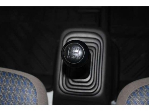 Характеристики грузового автомобиля Honda Acty Truck 660 STD (03.2015 - 04.2021): фото, грузоподъемность, масса, скорость, двигатель, топливо, отзывы