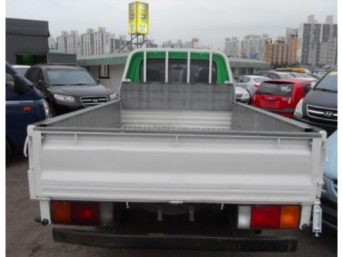 Характеристики грузового автомобиля Hyundai Libero 3.0 LPG AT General Cap (03.2000 - 12.2007): фото, грузоподъемность, масса, скорость, двигатель, топливо, отзывы