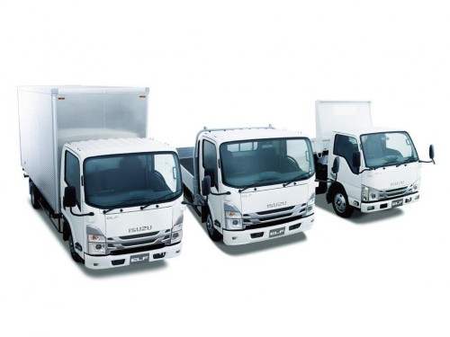 Характеристики грузового автомобиля Isuzu Elf 3.0 Double Cab Standard Cabin Standard Body Full Flat Low 2t ST (03.2021 - н.в.): фото, грузоподъемность, масса, скорость, двигатель, топливо, отзывы