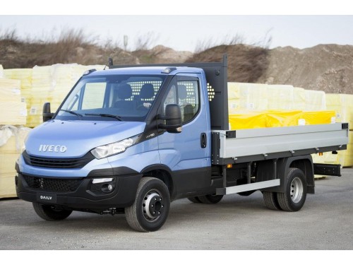 Характеристики грузового автомобиля Iveco Daily 2.3 AT 3750 (07.2014 - н.в.): фото, грузоподъемность, масса, скорость, двигатель, топливо, отзывы