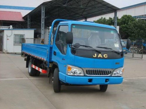 Характеристики грузового автомобиля JAC HFC 1040K 3.2 MT (08.2006 - 01.2014): фото, грузоподъемность, масса, скорость, двигатель, топливо, отзывы