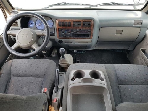 Характеристики грузового автомобиля Kia Bongo 3.0 MT King Cab (04.1997 - 11.1999): фото, грузоподъемность, масса, скорость, двигатель, топливо, отзывы