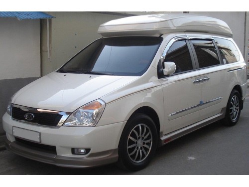 Характеристики автобуса Kia Grand Carnival 3.5 AT Hi-Limousine GLX (01.2010 - 06.2014): фото, места, схема, вместимость, скорость, двигатель, топливо, масса, отзывы