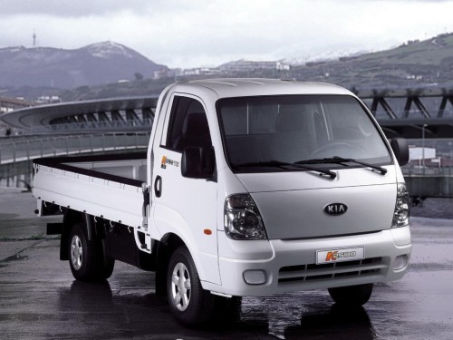 Характеристики грузового автомобиля Kia K-series 2.7 D MT K2700 Double High (09.2004 - н.в.): фото, грузоподъемность, масса, скорость, двигатель, топливо, отзывы