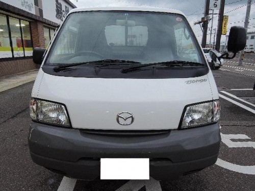 Характеристики бортового грузовика Mazda Bongo 1.8 DX (08.2002 - 07.2007): фото, грузоподъемность, масса, скорость, двигатель, топливо, отзывы