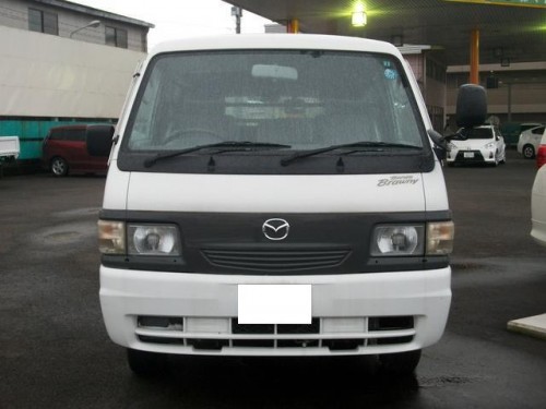 Характеристики минивэна Mazda Bongo Brawny 2.0 CD low floor long (06.1999 - 07.2007): фото, места, вместимость, скорость, двигатель, топливо, отзывы