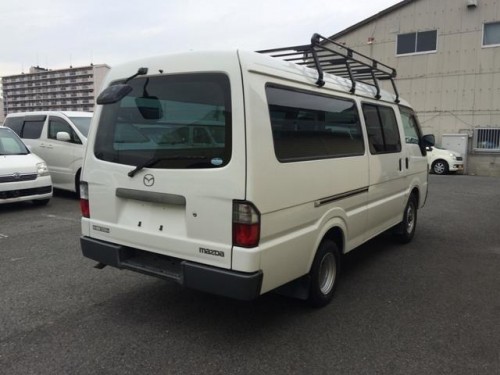 Характеристики минивэна Mazda Bongo Brawny 2.0 CD low floor long (06.1999 - 07.2007): фото, места, вместимость, скорость, двигатель, топливо, отзывы