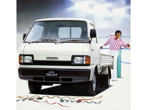 Характеристики бортового грузовика Mazda Bongo Brawny 1.8 Double Cab (09.1987 - 07.1990): фото, грузоподъемность, масса, скорость, двигатель, топливо, отзывы