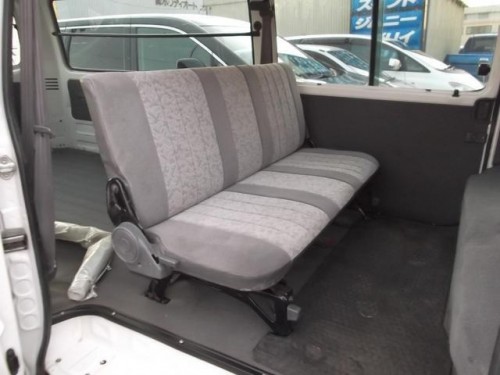 Mazda Bongo Brawny 2.0 DX low floor (08.2007 - 09.2008)