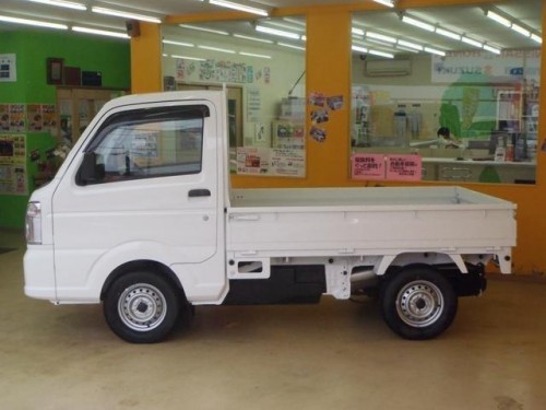 Характеристики грузового автомобиля Mazda Scrum 660 KC Air Conditioner Power Steering 4WD (09.2019 - 07.2021): фото, грузоподъемность, масса, скорость, двигатель, топливо, отзывы